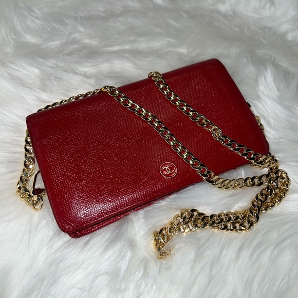 CHANEL RED CALFSKIN CROSSBODY WOC - Picture 2 of 9